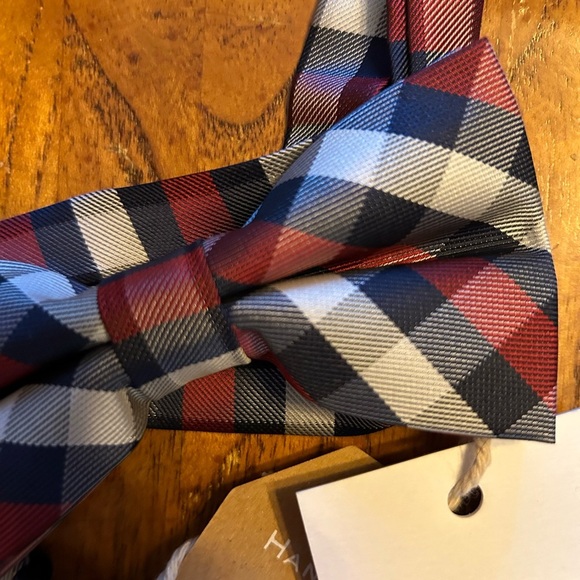 The Brothers of Otaa Men’s Bowtie NEW! - Picture 6 of 9